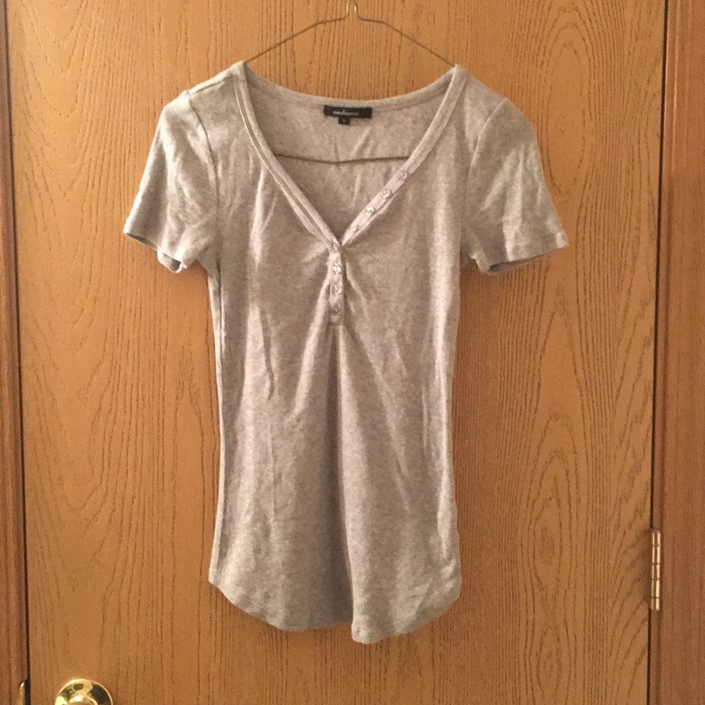 Gray shirt